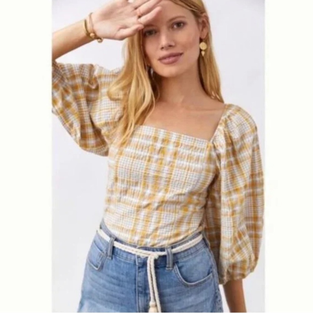 Maeve by Anthropologie smocked blouse size small